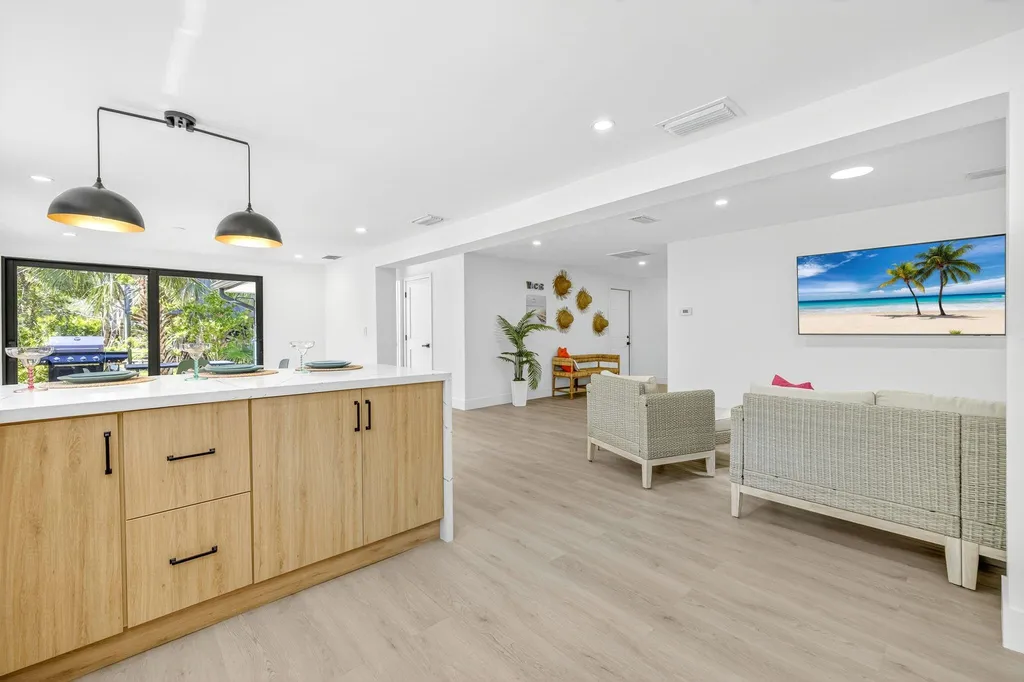 1105 Skiff Place Sanibel FL 33957