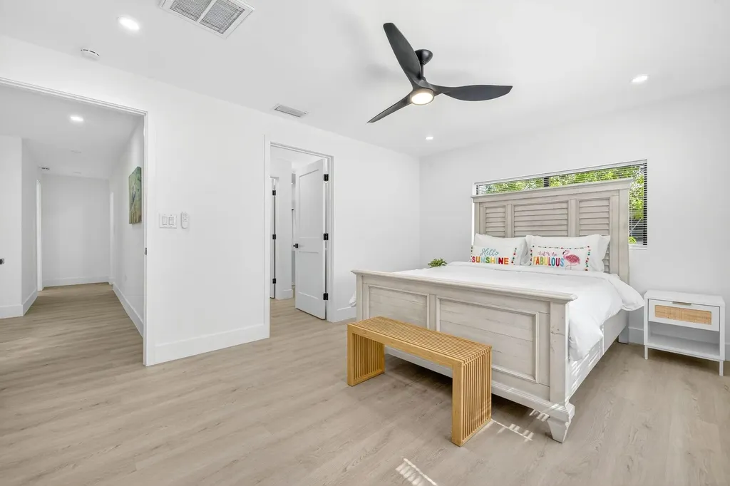 1105 Skiff Place Sanibel FL 33957