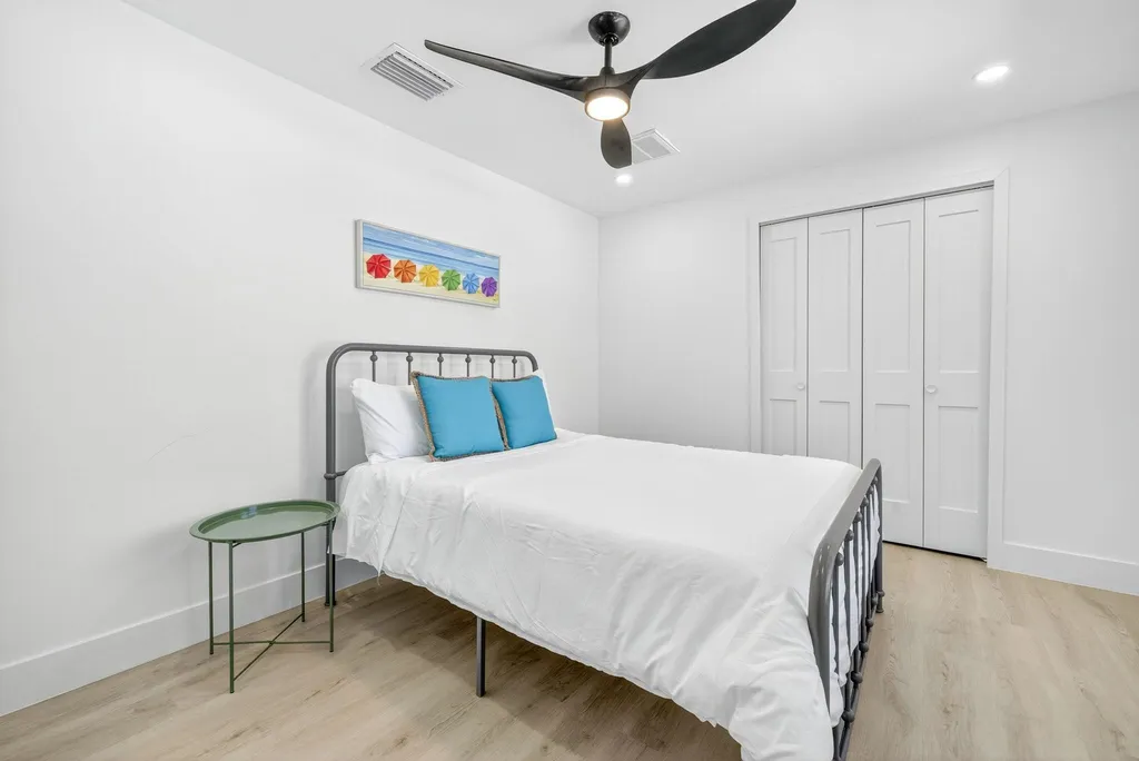 1105 Skiff Place Sanibel FL 33957