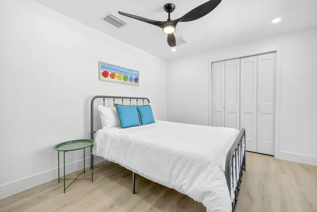 1105 Skiff Place Sanibel FL 33957