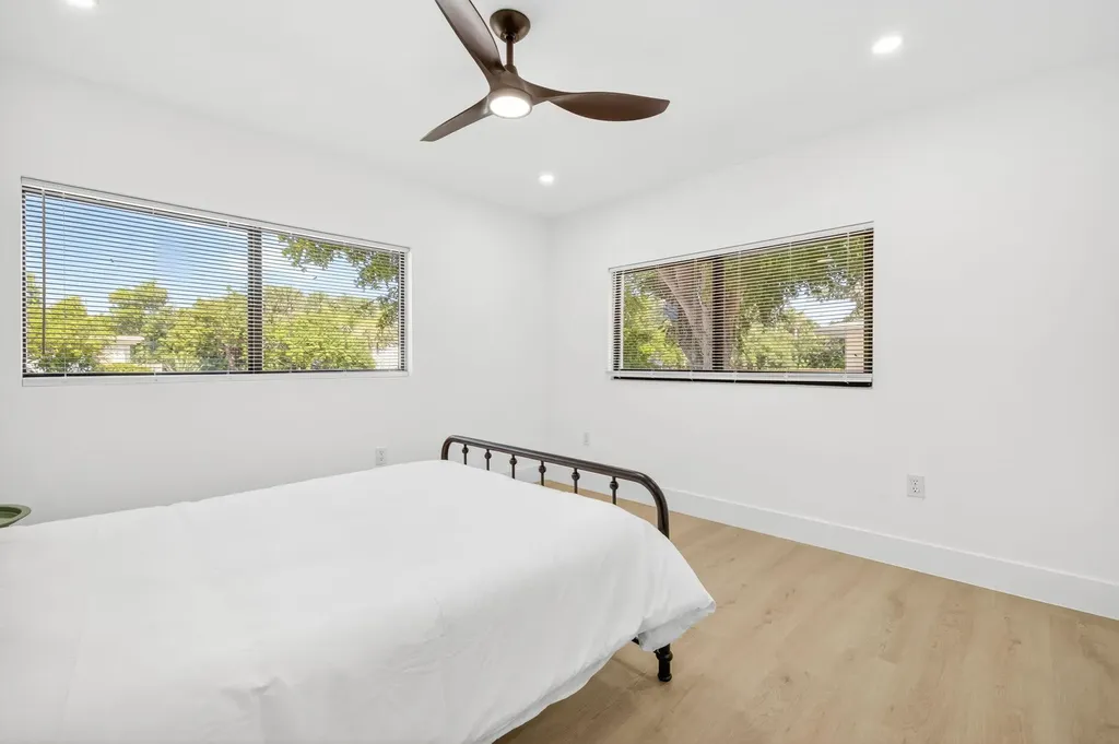 1105 Skiff Place Sanibel FL 33957