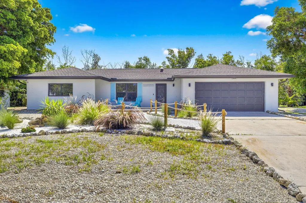 1105 Skiff Place Sanibel FL 33957