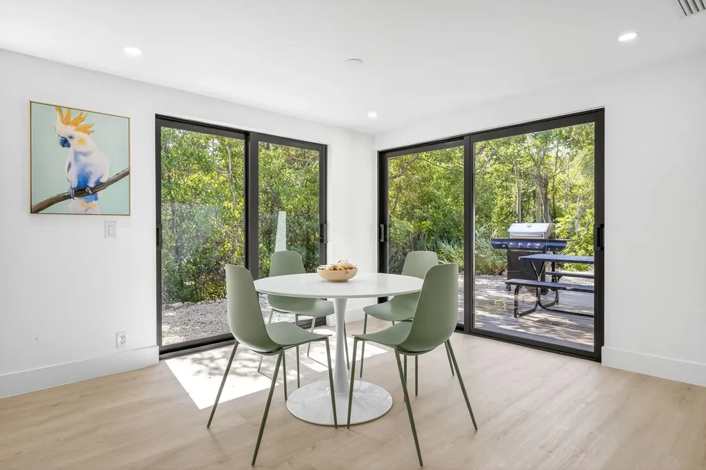 1105 Skiff Place Sanibel FL 33957