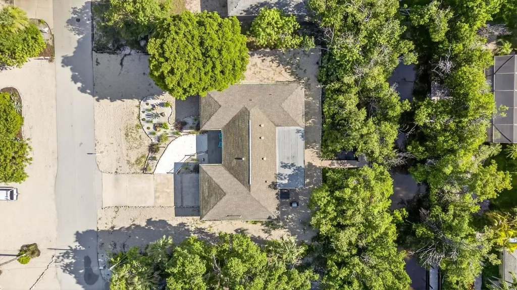 1105 Skiff Place Sanibel FL 33957