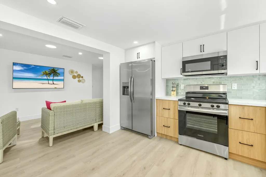 1105 Skiff Place Sanibel FL 33957