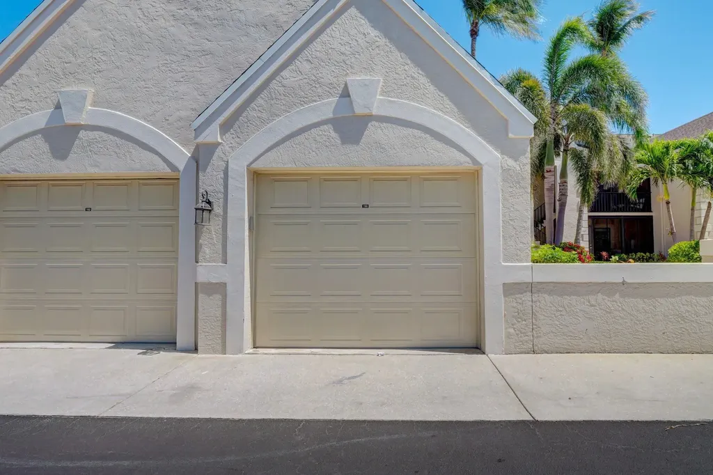 16321 Kelly Woods Drive Fort Myers FL 33908