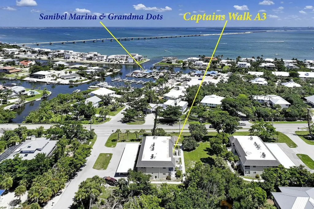 641 Periwinkle Way Sanibel FL 33957