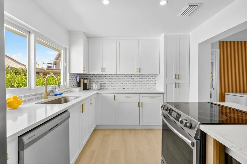 1377 Sand Castle Road Sanibel FL 33957