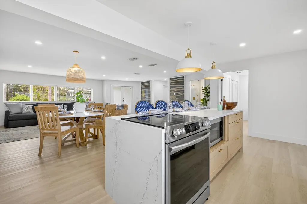 1377 Sand Castle Road Sanibel FL 33957