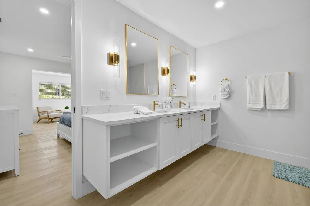 1377 Sand Castle Road Sanibel FL 33957