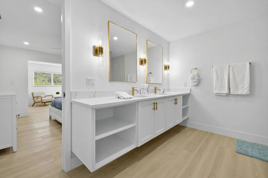 1377 Sand Castle Road Sanibel FL 33957