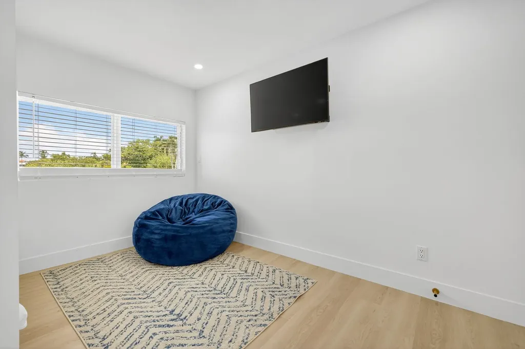 1377 Sand Castle Road Sanibel FL 33957