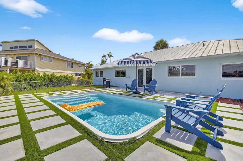 1377 Sand Castle Road Sanibel FL 33957