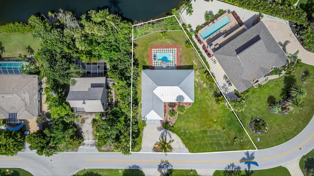 1377 Sand Castle Road Sanibel FL 33957