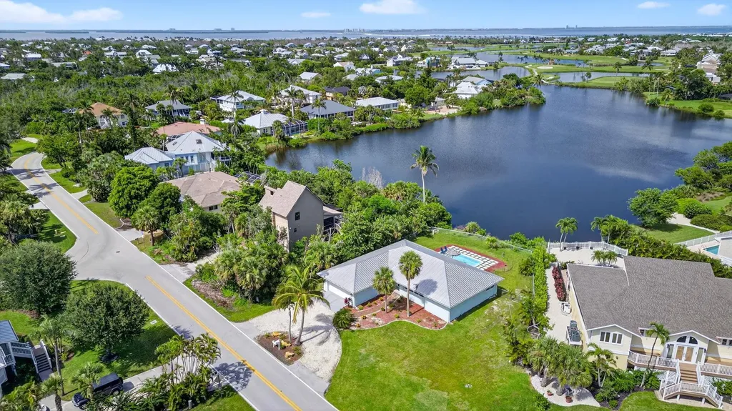 1377 Sand Castle Road Sanibel FL 33957
