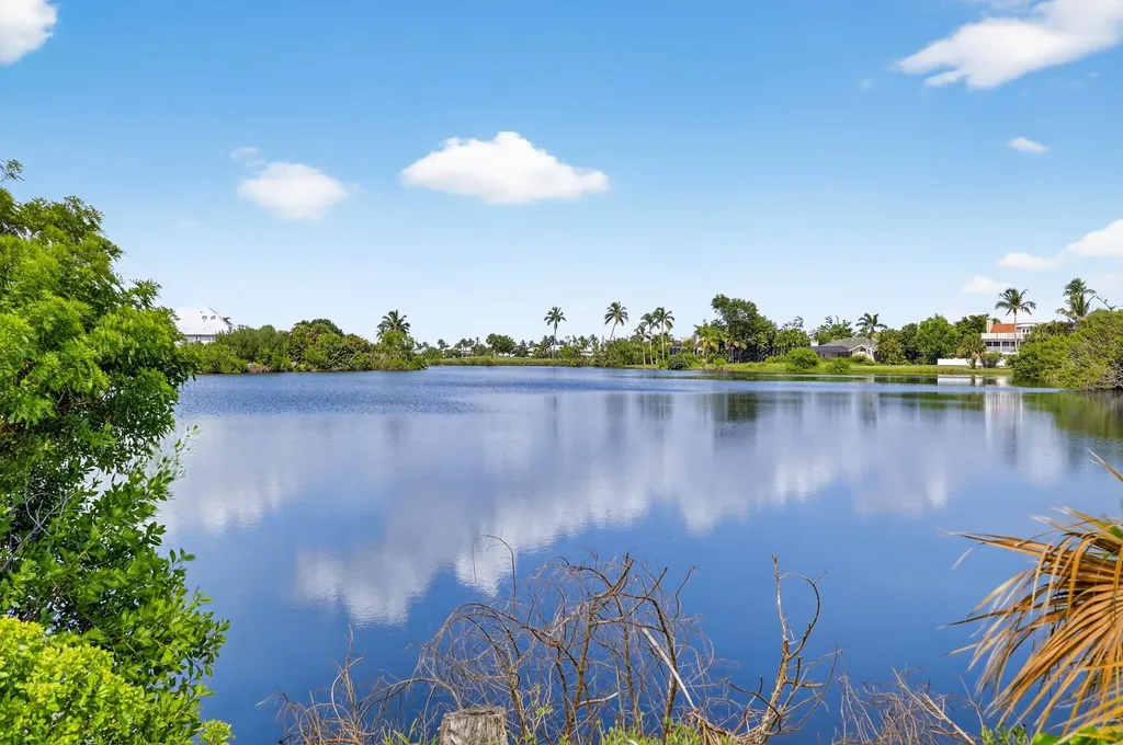 1377 Sand Castle Road Sanibel FL 33957