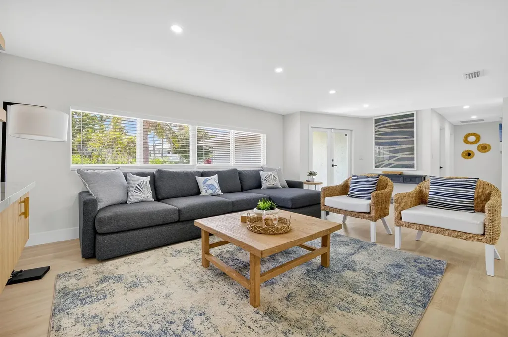 1377 Sand Castle Road Sanibel FL 33957