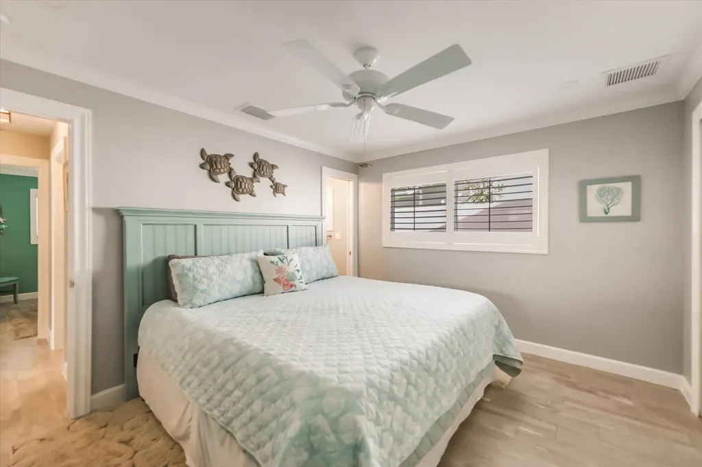 1657 Atlanta Plaza Drive Sanibel FL 33957