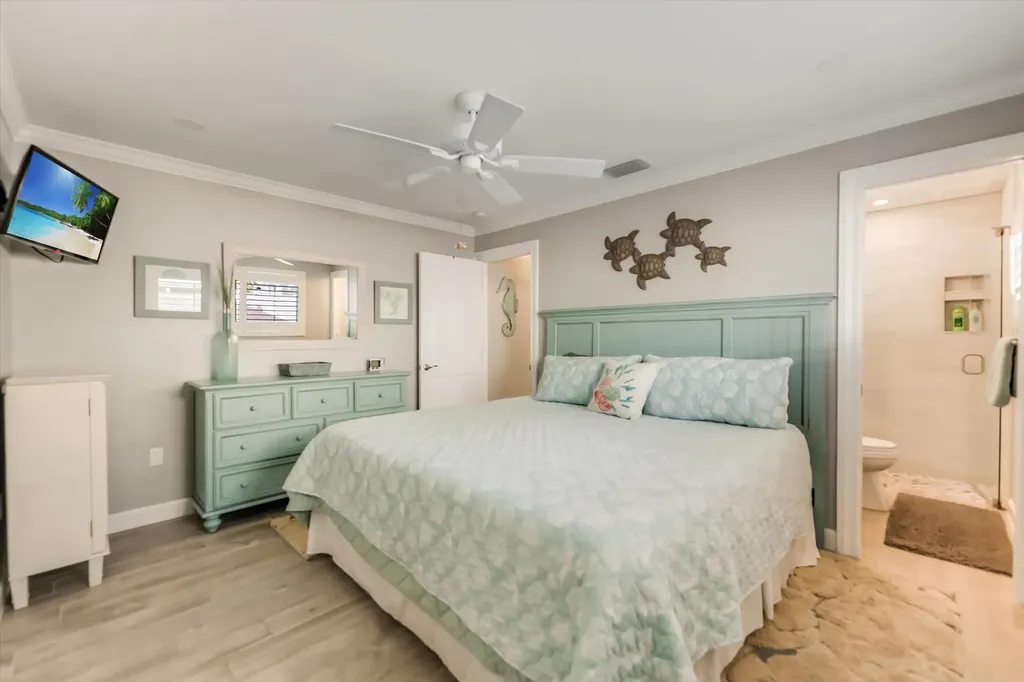 1657 Atlanta Plaza Drive Sanibel FL 33957