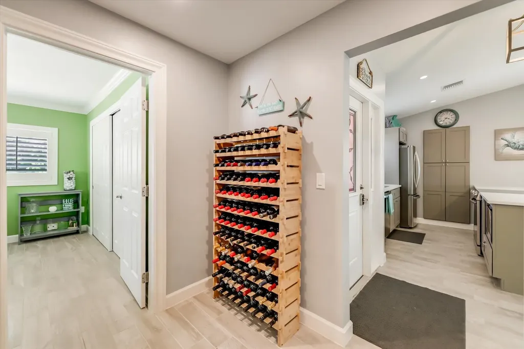 1657 Atlanta Plaza Drive Sanibel FL 33957