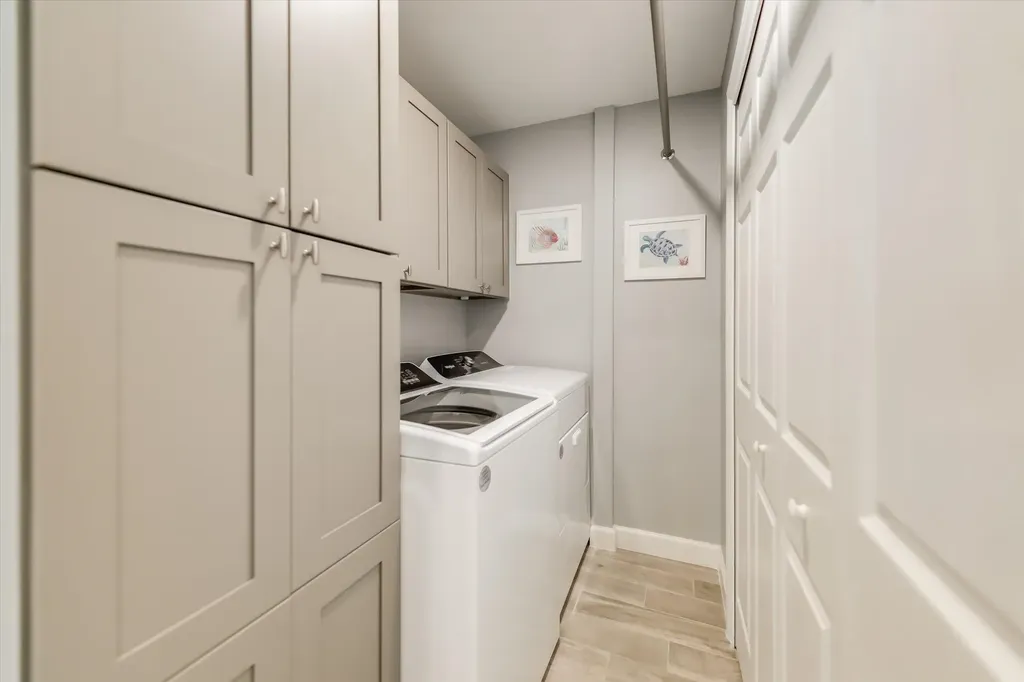 1657 Atlanta Plaza Drive Sanibel FL 33957