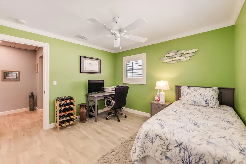 1657 Atlanta Plaza Drive Sanibel FL 33957