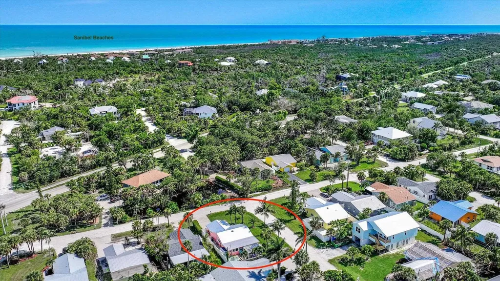 1657 Atlanta Plaza Drive Sanibel FL 33957