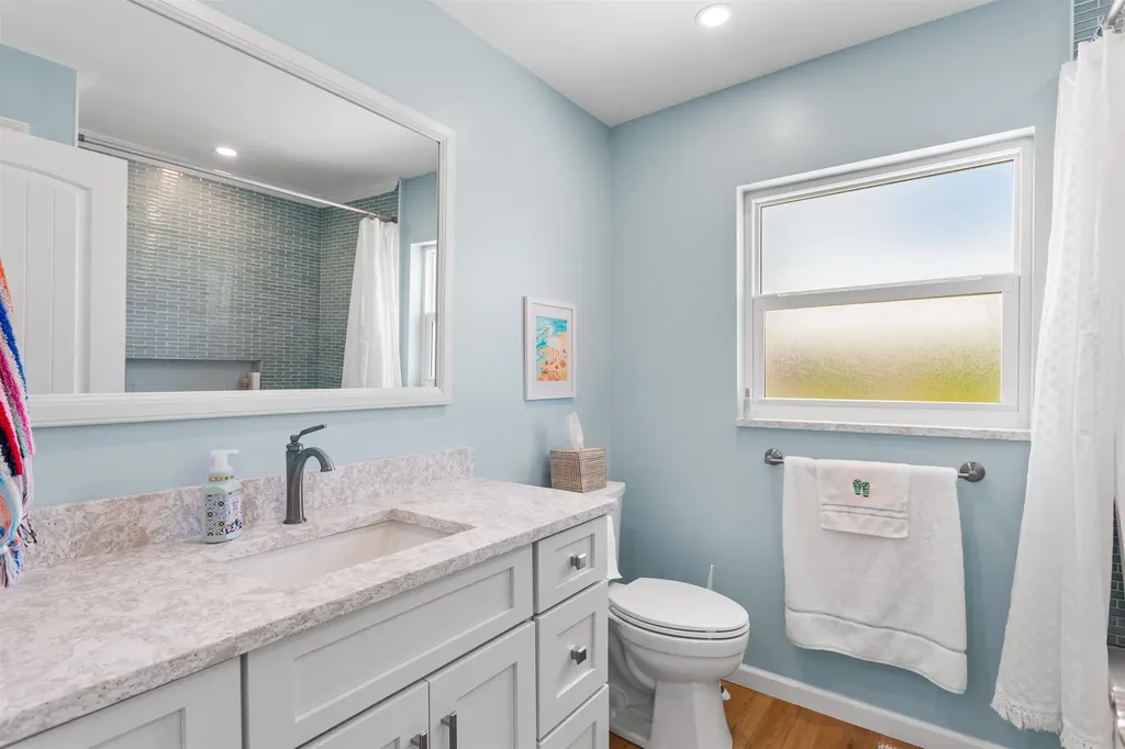 566 Boulder Drive Sanibel FL 33957