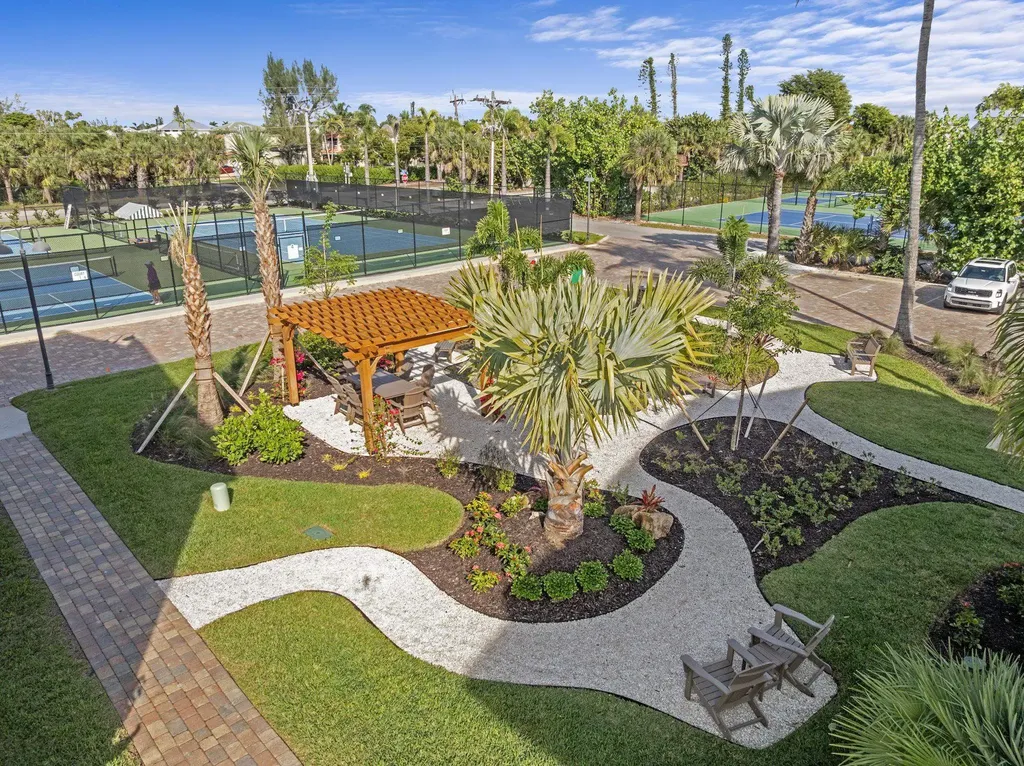 979 E Gulf Drive Sanibel FL 33957