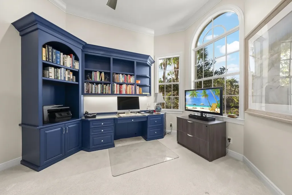 5729 Baltusrol Court Sanibel FL 33957