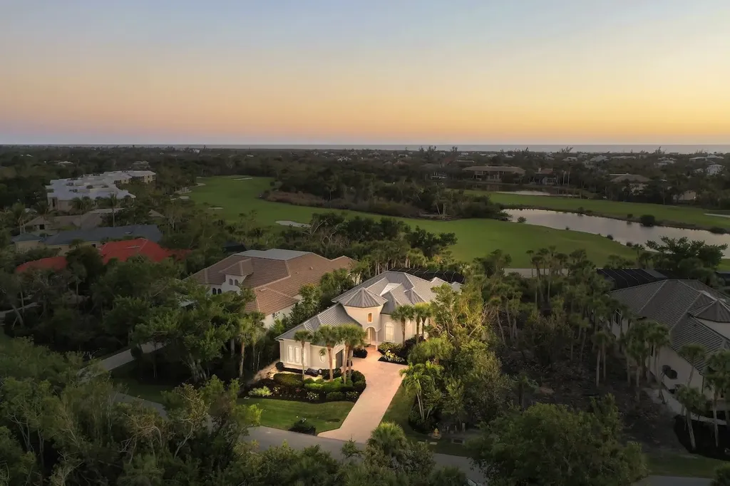 5729 Baltusrol Court Sanibel FL 33957