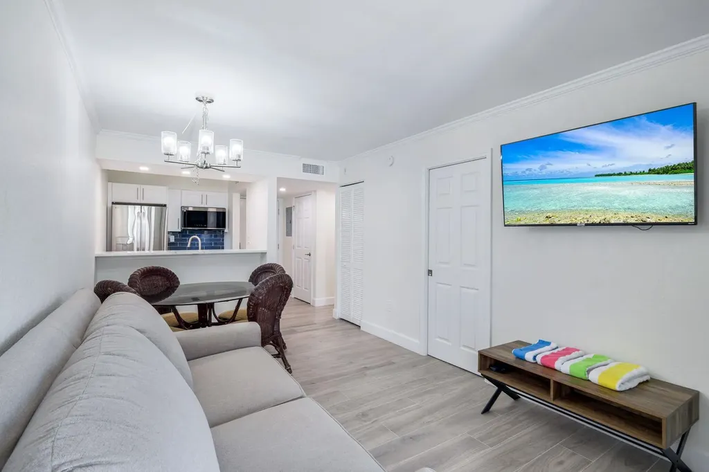 1501 Middle Gulf Drive Sanibel FL 33957