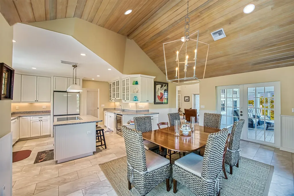 5438 Shearwater Drive Sanibel FL 33957