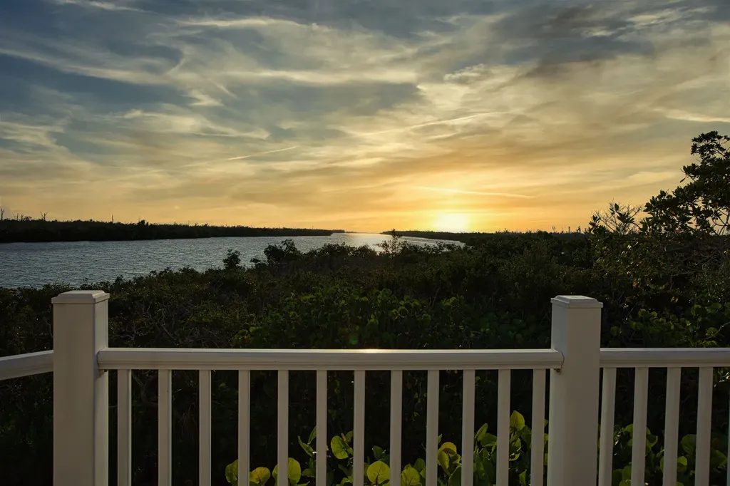 5438 Shearwater Drive Sanibel FL 33957