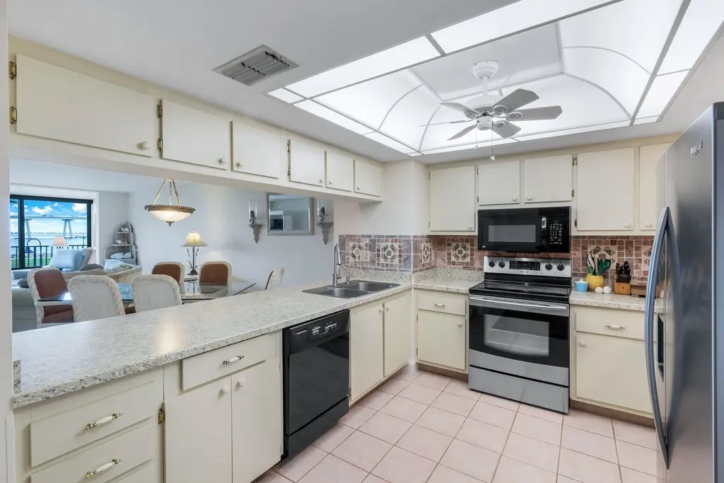 15010 Punta Rassa Road Fort Myers FL 33908