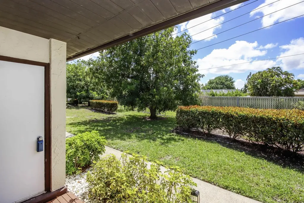 8849 Somerset Boulevard Fort Myers FL 33919