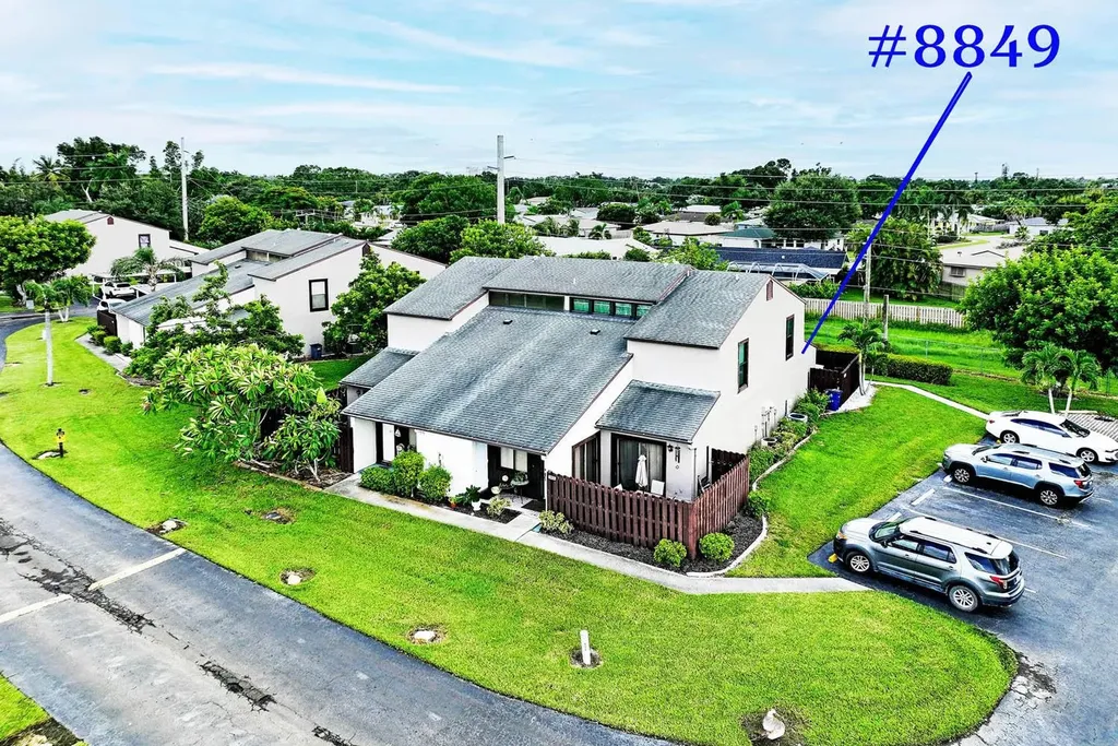 8849 Somerset Boulevard Fort Myers FL 33919