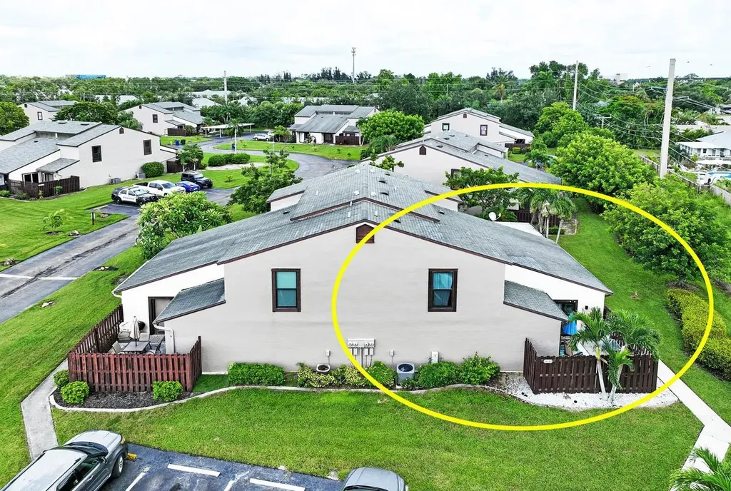 8849 Somerset Boulevard Fort Myers FL 33919