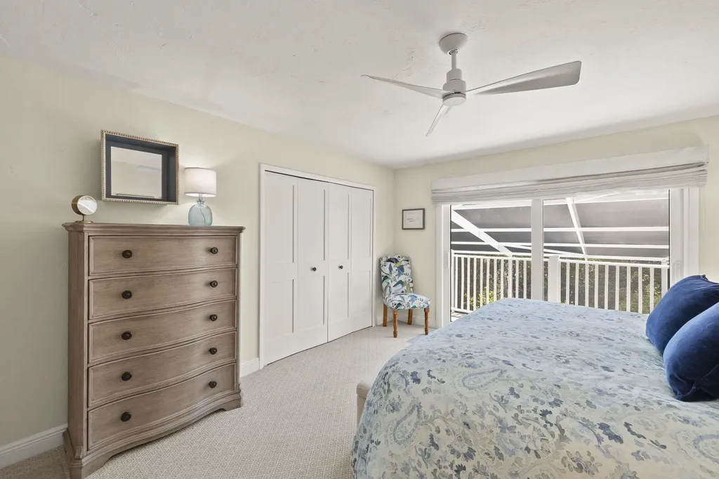 1062 S Yachtsman Drive Sanibel FL 33957