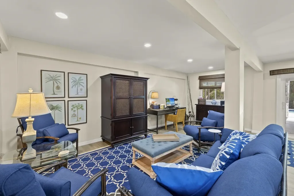 1062 S Yachtsman Drive Sanibel FL 33957