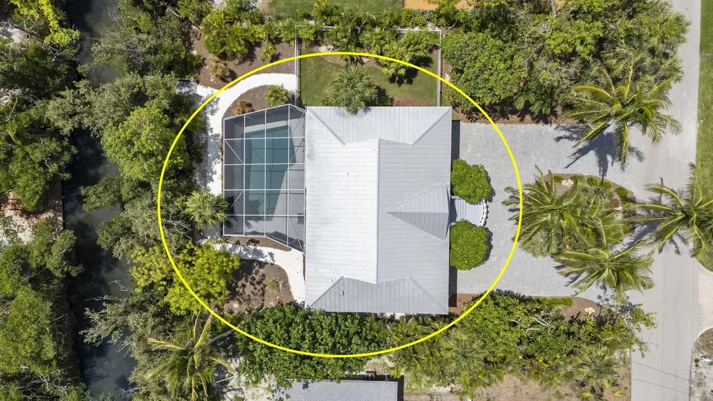 1062 S Yachtsman Drive Sanibel FL 33957