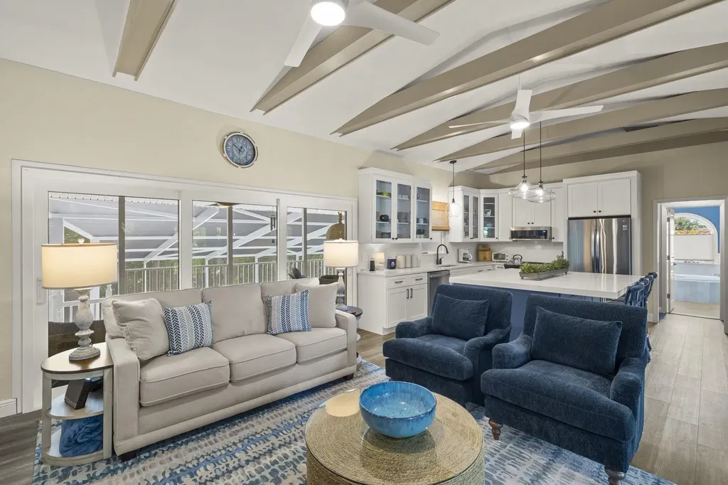 1062 S Yachtsman Drive Sanibel FL 33957