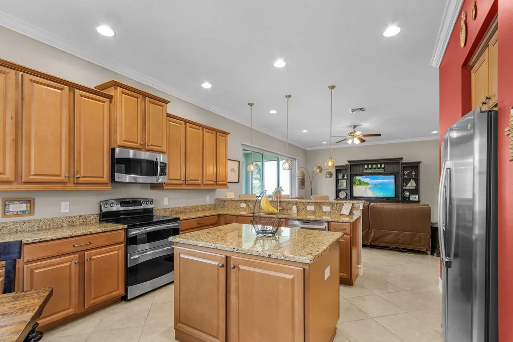 8108 Banyan Breeze Way Fort Myers FL 33908