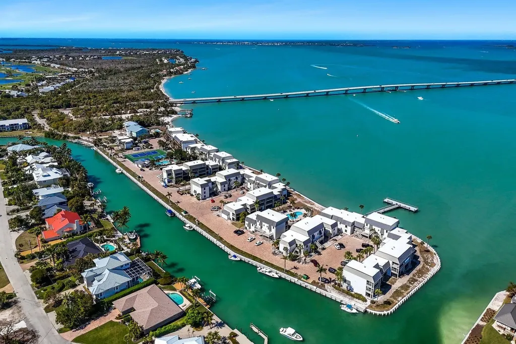 760 Sextant Drive Sanibel FL 33957