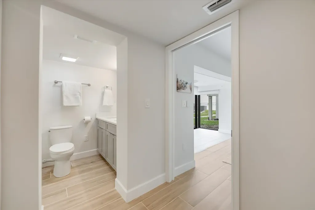 760 Sextant Drive Sanibel FL 33957