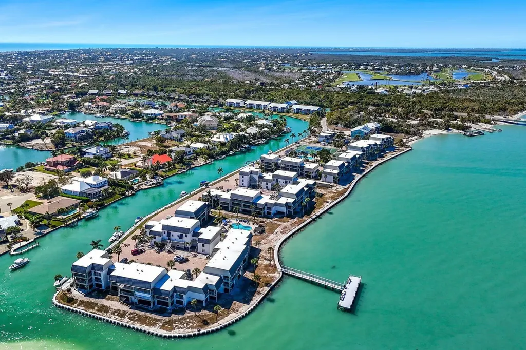 760 Sextant Drive Sanibel FL 33957