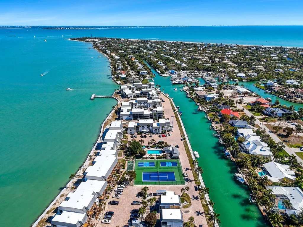 760 Sextant Drive Sanibel FL 33957