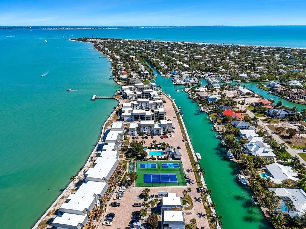 760 Sextant Drive Sanibel FL 33957