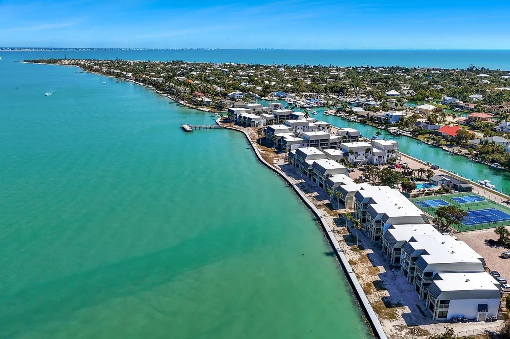 760 Sextant Drive Sanibel FL 33957