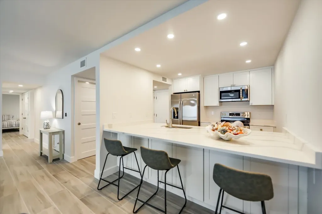 760 Sextant Drive Sanibel FL 33957